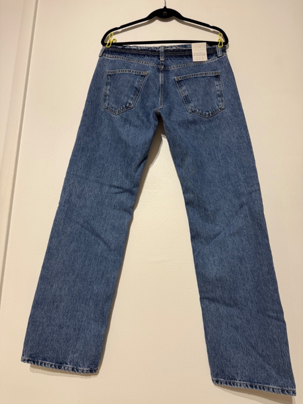 Jean - Picture 2 of 3